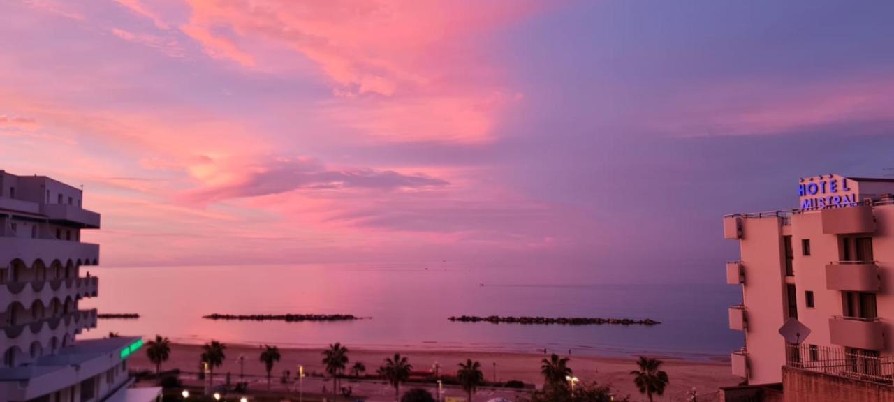 مبيت وإفطار تيرمولي Tramonto Sul Mare المظهر الخارجي الصورة